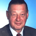  Henning Siebert